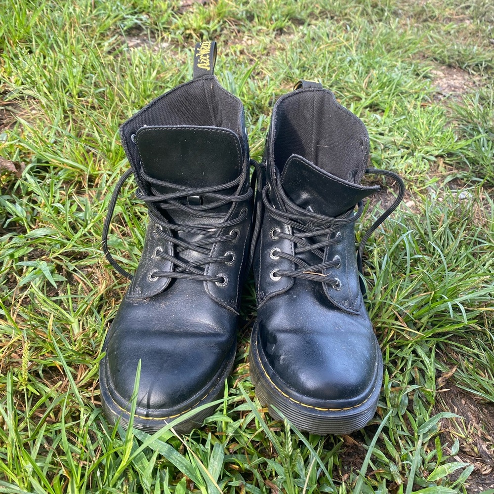 DR MARTENS 1460 Pascal Wanama Leather Boot in Black Virginia Size US 10